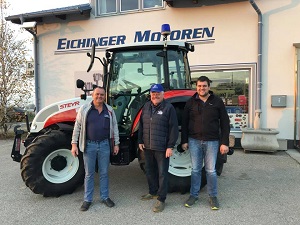 Traktorübergabe

an Herrn Eichinger Franz - Eichinger Motoren
  aus 3532 Rastenfeld - Marbach im Felde

   Steyr 4065 Kompakt S   

Viel Erfolg und alles Gute