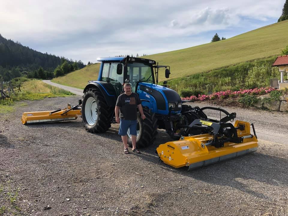Maschinenübergabe

an Herrn Riegler Alois aus
4363 Pabneukirchen - Untermaseldorf

Müthing Mulcher MUH/S 200 und MUL 280

Viel Erfolg und alles Gute!