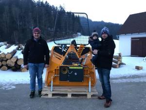 Maschinenübergabe

an Herrn Schachenhofer Andreas aus
4372 Sankt Georgen am Walde

Seilwinde Uniforest UNI55MR
Viel Erfolg und alles Gute