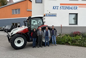 Traktorübergabe

an Firma KFZ Steinbauer aus
3925 Arbesbach - Altmelon

Steyr 4130 Expert CVT

 Viel Erfolg und alles Gute