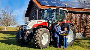 Traktorübergabe

an Familie Tod aus
3970 Weitra - Spital

Steyr 4085 Kompakt ET

Viel Erfolg und alles Gute